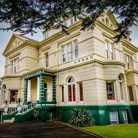 The Annan Hotel-3