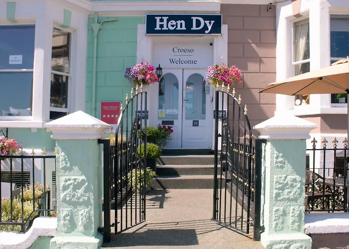 Hen Dy Bed & Breakfast Llandudno